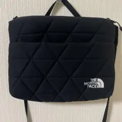 ノースフェイスショルダーバック