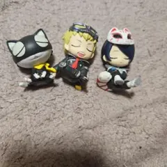 ペルソナ5R ミニフィギュア 3体セット+カプセル１個