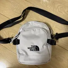 THE NORTH FACE ショルダーバッグ 韓国　クロスボディ