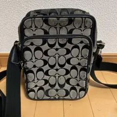 COACH シグネチャー ショルダーバッグ
