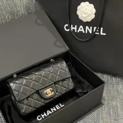 CHANEL ブラック キルティング ショルダーバッグ