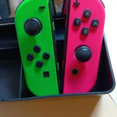 Nintendo Switch Joy-Con ネオングリーン/ネオンピンク
