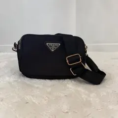 ノベルティPRADA ブラック ショルダーバッグ