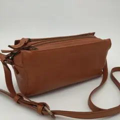 極美品 Dakota ミニショルダーバッグ ダコタレックス キャメル