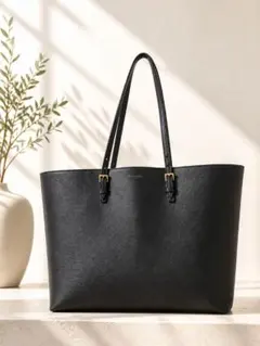 【定価:11万円】SAINT LAURENT ブラックレザートートバッグ