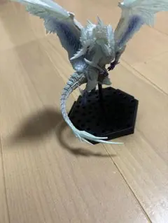 イヴェルカーナ　訳ありフィギュア