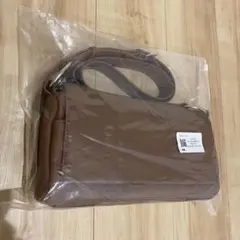 lololane レザーボディバッグ　ブラウン