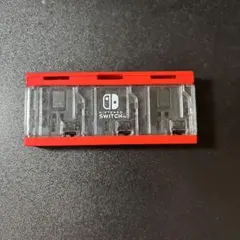Nintendo Switch ゲームカセットケース レッド