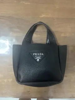 PRADA ハンドバッグ ブラック